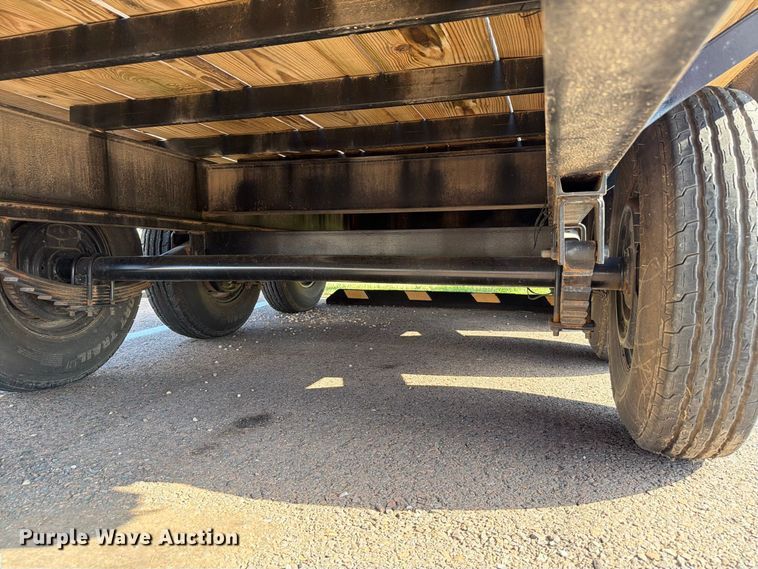 image for item EW8755 1986 W-W Trailer Manufacturers equipment trailer
