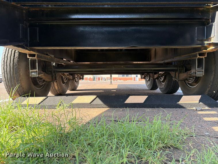 image for item EW8755 1986 W-W Trailer Manufacturers equipment trailer