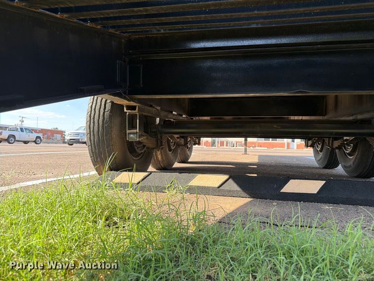 image for item EW8755 1986 W-W Trailer Manufacturers equipment trailer