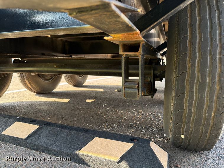 image for item EW8755 1986 W-W Trailer Manufacturers equipment trailer
