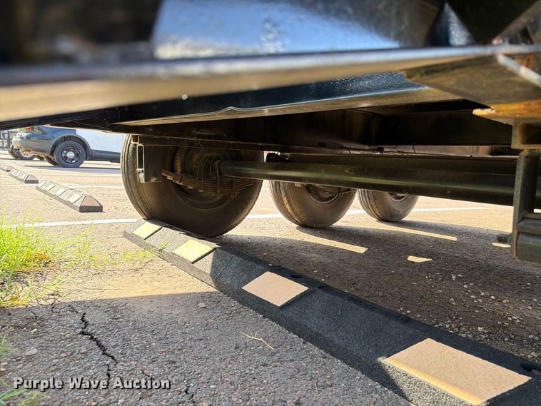image for item EW8755 1986 W-W Trailer Manufacturers equipment trailer