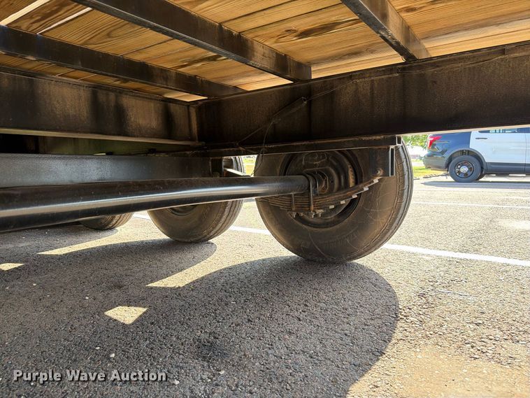 image for item EW8755 1986 W-W Trailer Manufacturers equipment trailer