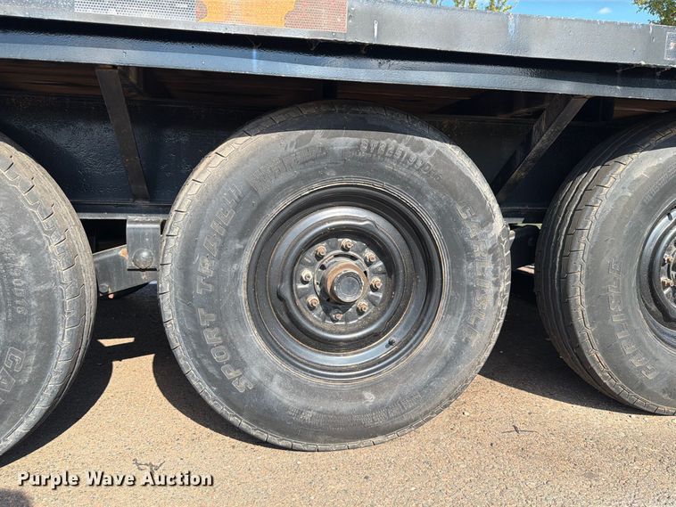 image for item EW8755 1986 W-W Trailer Manufacturers equipment trailer