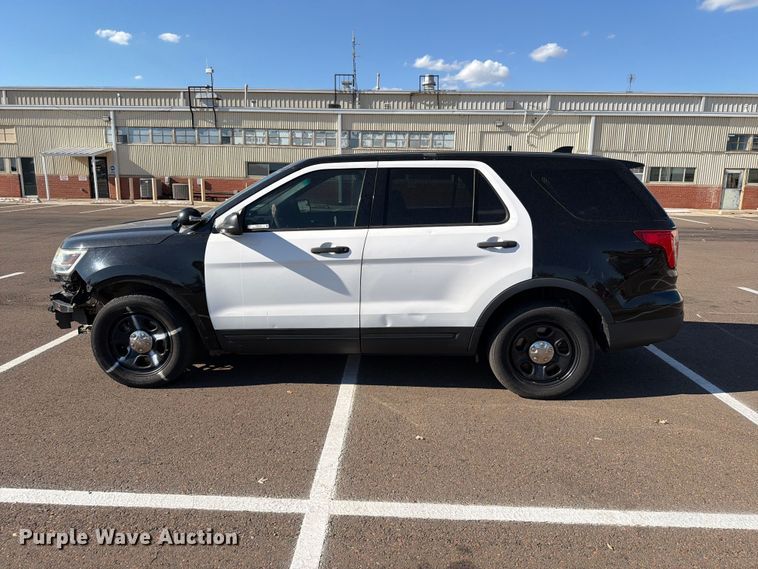 image for item EW8756 2017 Ford Explorer Police Interceptor SUV