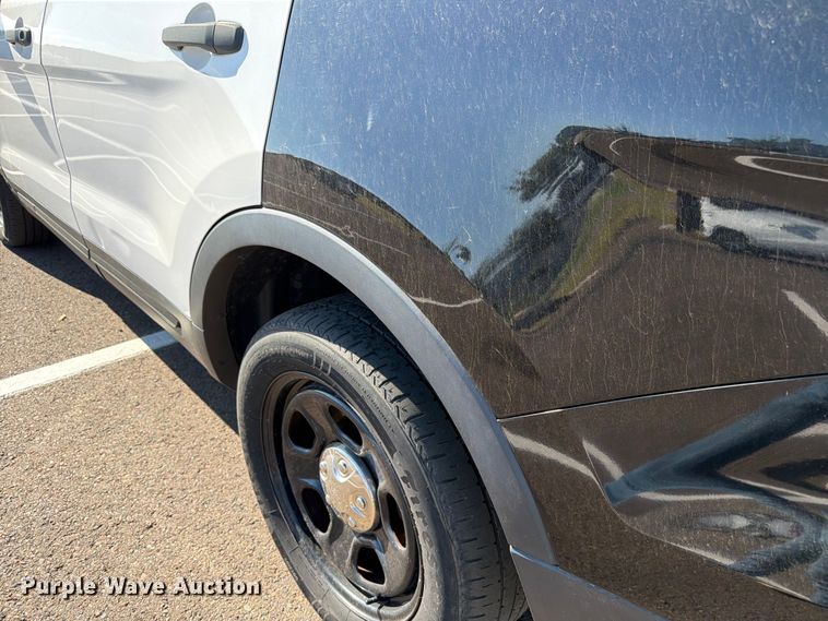 image for item EW8756 2017 Ford Explorer Police Interceptor SUV