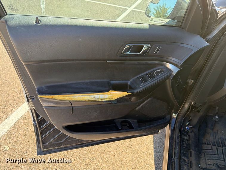 image for item EW8756 2017 Ford Explorer Police Interceptor SUV