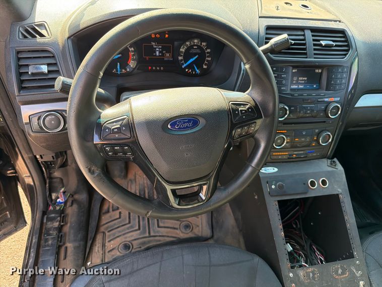 image for item EW8756 2017 Ford Explorer Police Interceptor SUV