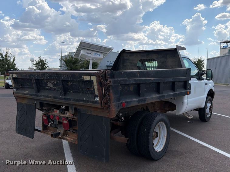 image for item EW8757 2002 Ford F450 dump truck
