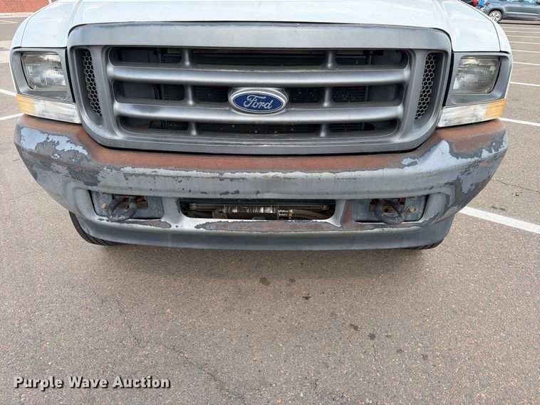 image for item EW8757 2002 Ford F450 dump truck