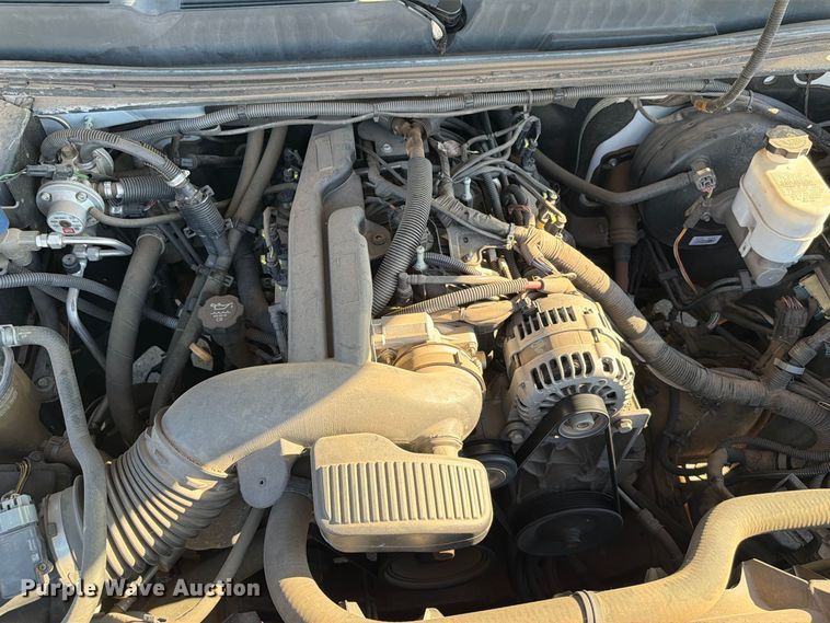 image for item EW8759 2010 Chevrolet Silverado 1500 Ext. Cab pickup truck