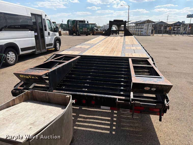 image for item EW8760 2013 Big Tex 25GN-25+5 equipment trailer