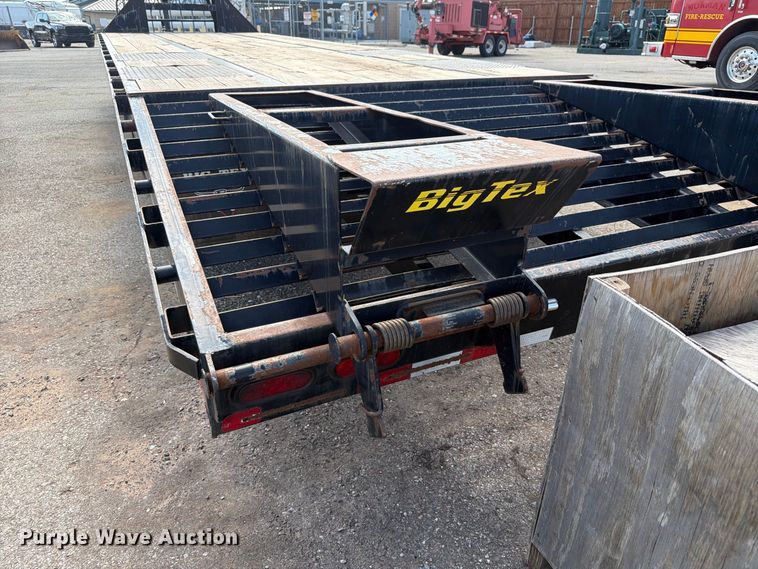 image for item EW8760 2013 Big Tex 25GN-25+5 equipment trailer