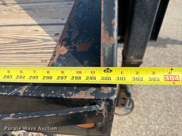 image for item EW8760 2013 Big Tex 25GN-25+5 equipment trailer