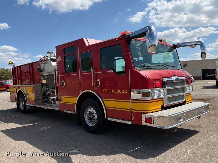 image for item EW8761 2009 Pierce Manufacturing Velocity pumper fire truck
