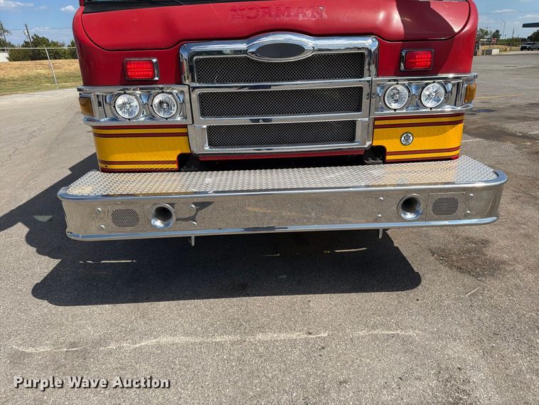 image for item EW8761 2009 Pierce Manufacturing Velocity pumper fire truck