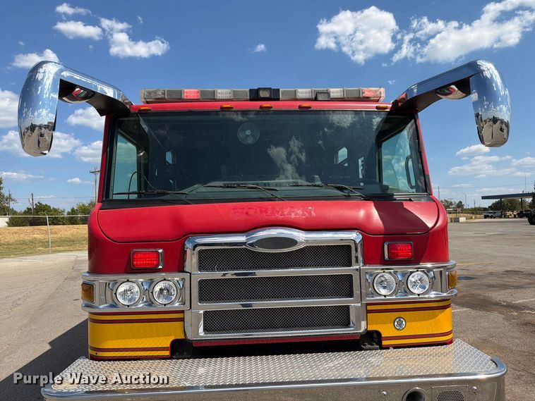 image for item EW8761 2009 Pierce Manufacturing Velocity pumper fire truck