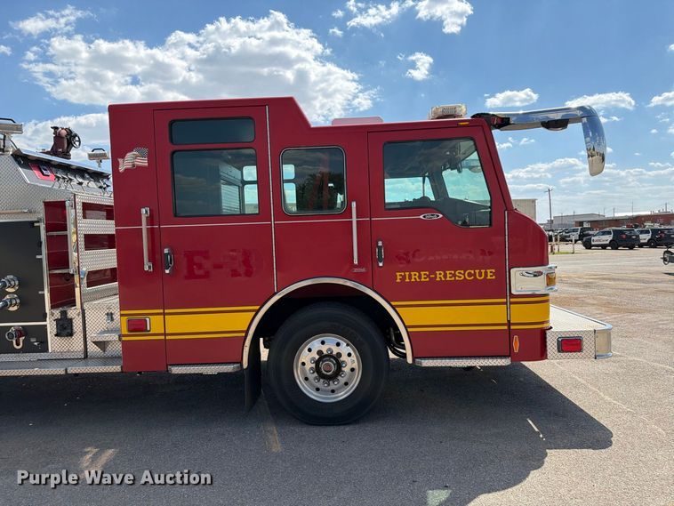 image for item EW8761 2009 Pierce Manufacturing Velocity pumper fire truck