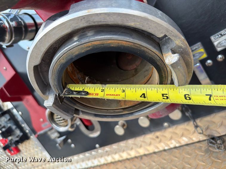 image for item EW8761 2009 Pierce Manufacturing Velocity pumper fire truck