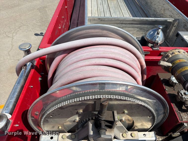 image for item EW8761 2009 Pierce Manufacturing Velocity pumper fire truck