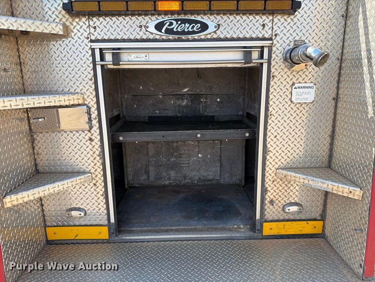 image for item EW8761 2009 Pierce Manufacturing Velocity pumper fire truck