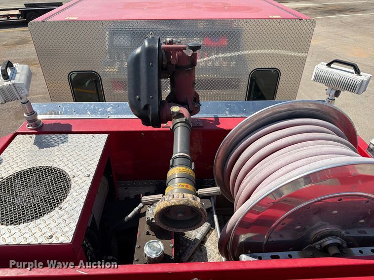 image for item EW8761 2009 Pierce Manufacturing Velocity pumper fire truck