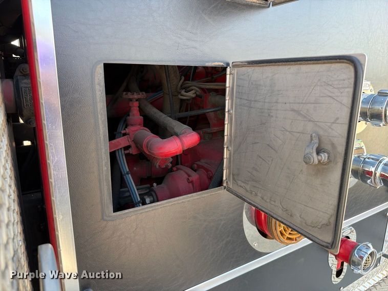 image for item EW8761 2009 Pierce Manufacturing Velocity pumper fire truck