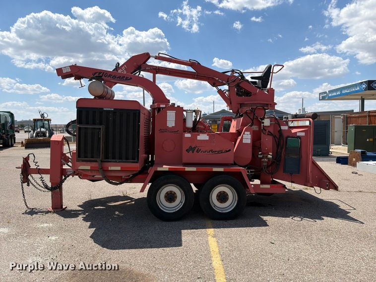 image for item EW8762 2007 Morbark Hurricane wood chipper