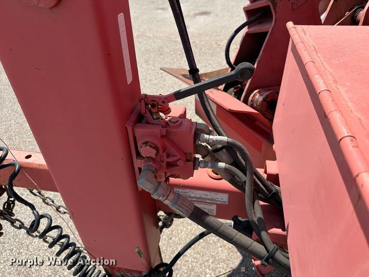 image for item EW8762 2007 Morbark Hurricane wood chipper