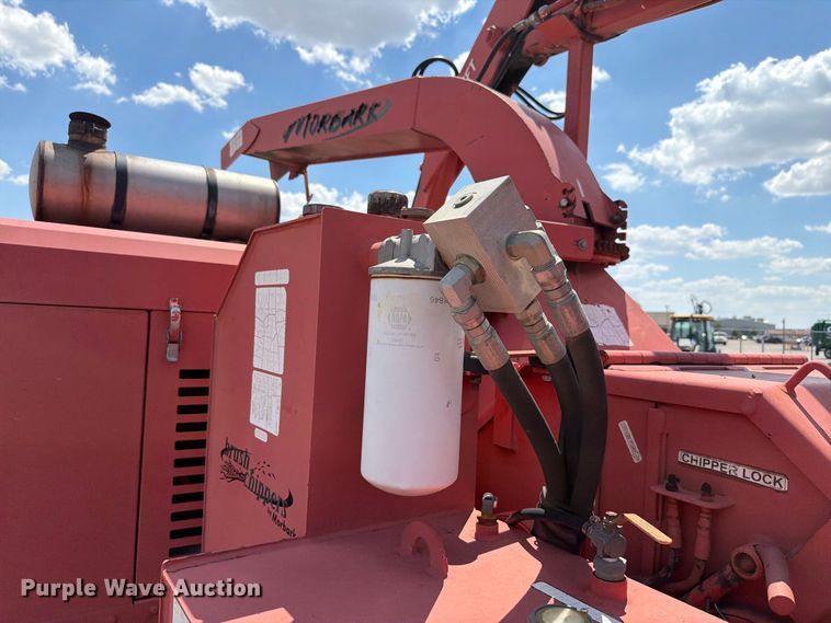 image for item EW8762 2007 Morbark Hurricane wood chipper