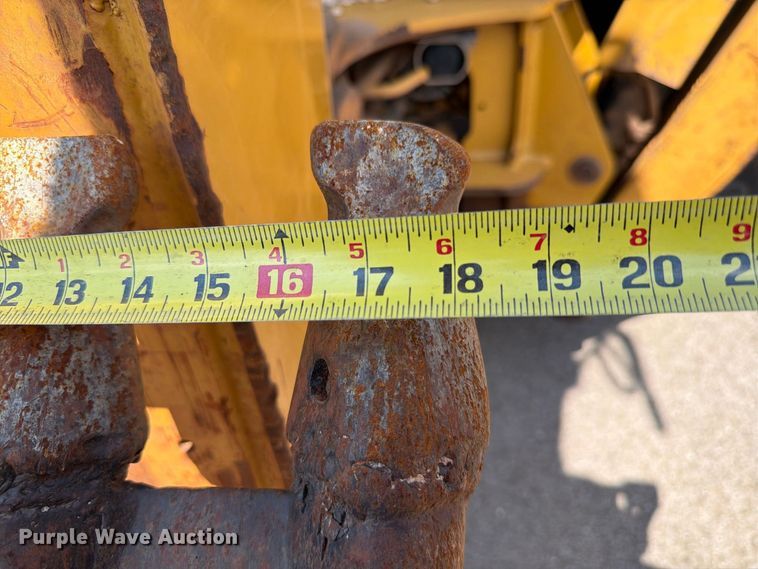image for item EW8763 2008 Caterpillar 420E backhoe