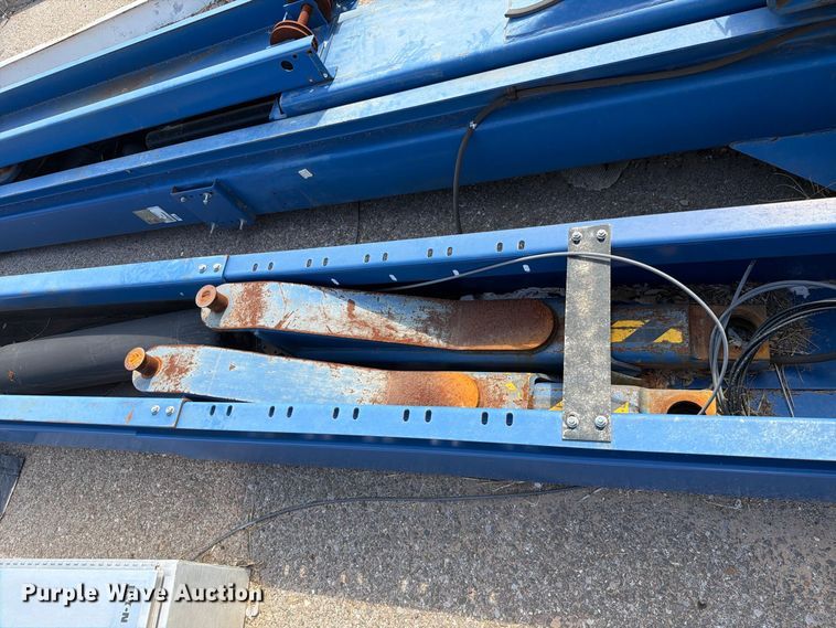 image for item EW8765 Rotary SP015 automotive lift