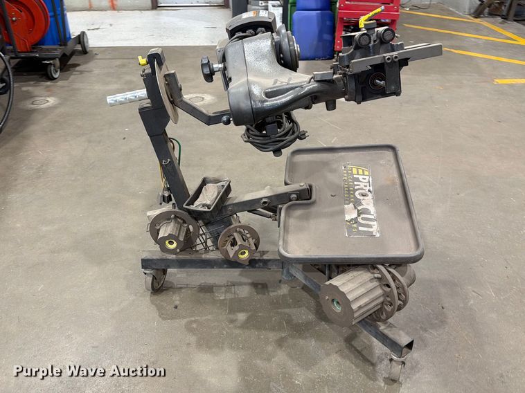 image for item EW8766 Pro-Cut PFM 9.2 brake lathe