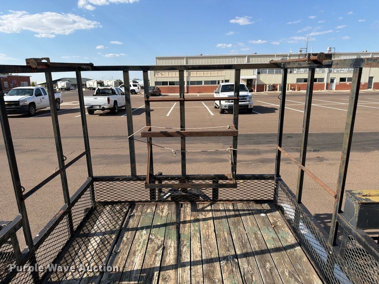 image for item EW8767 2009 Tuff-Bilt Manufacturing Inc utility trailer