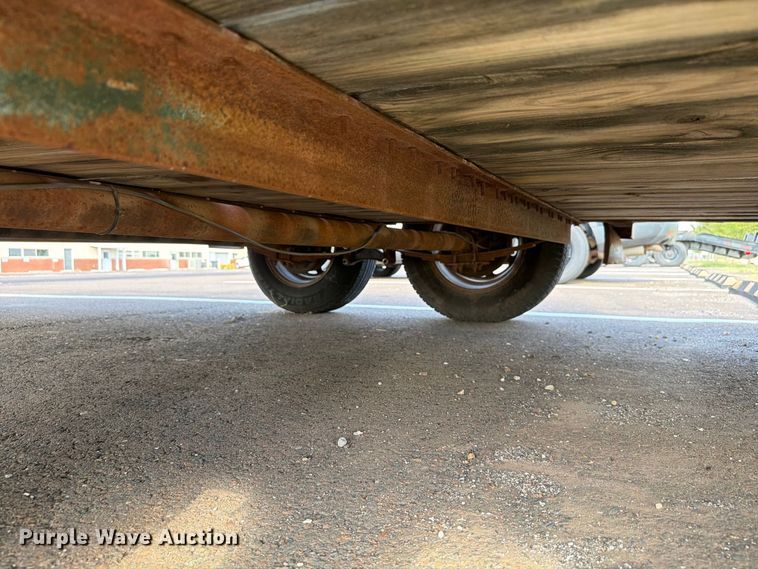 image for item EW8767 2009 Tuff-Bilt Manufacturing Inc utility trailer