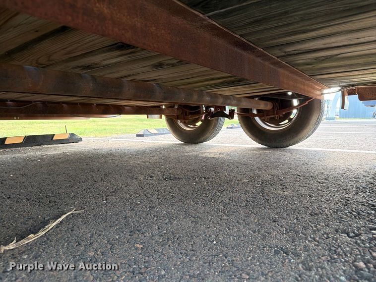 image for item EW8767 2009 Tuff-Bilt Manufacturing Inc utility trailer
