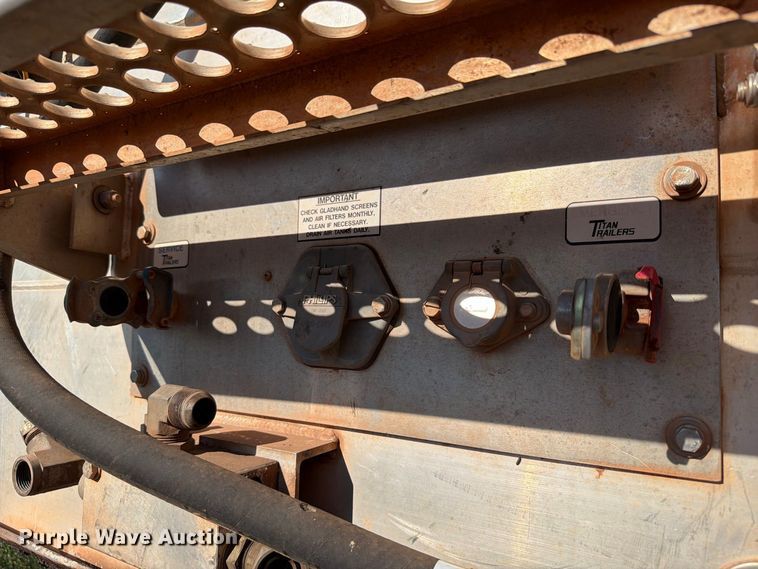 image for item EW8768 2016 Titan Trailers INC. walking floor trailer