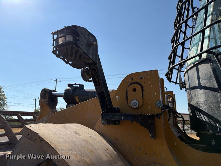 image for item EW8770 2022 Caterpillar 966M wheel loader