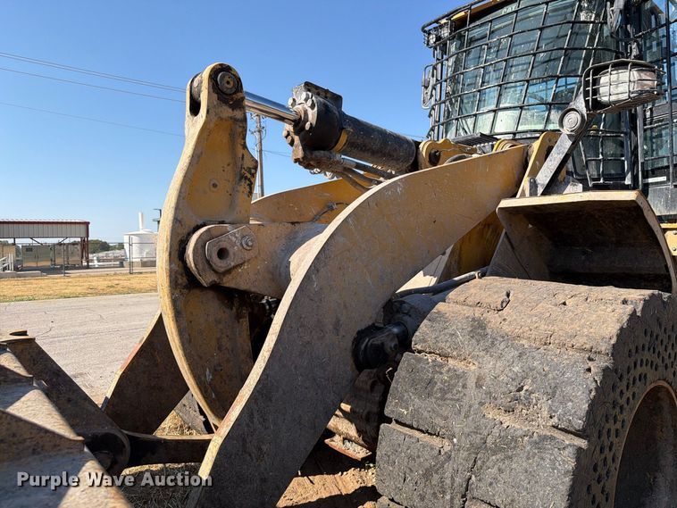 image for item EW8770 2022 Caterpillar 966M wheel loader