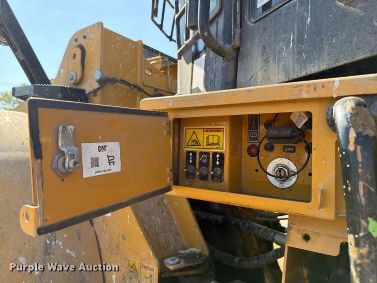 image for item EW8770 2022 Caterpillar 966M wheel loader