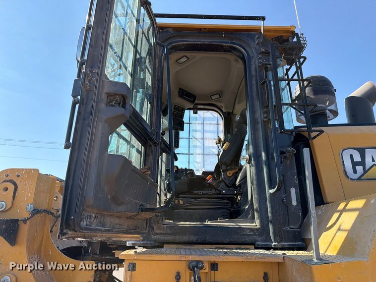 image for item EW8770 2022 Caterpillar 966M wheel loader