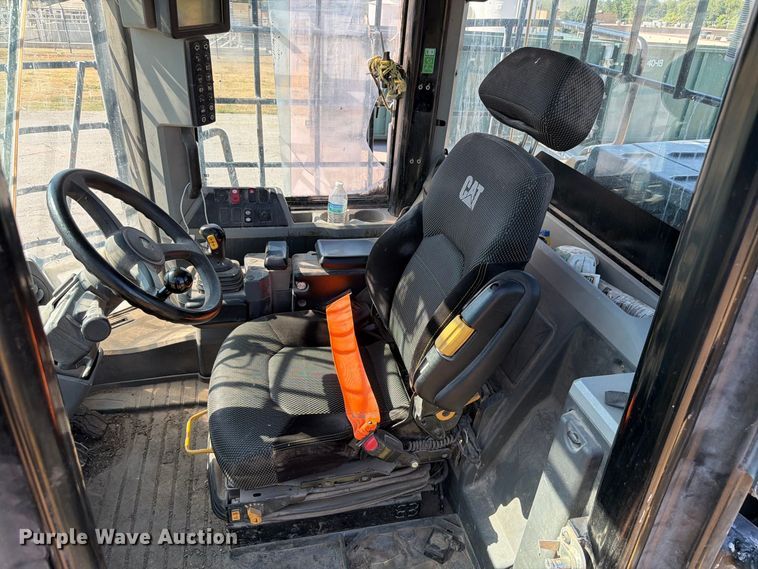 image for item EW8770 2022 Caterpillar 966M wheel loader