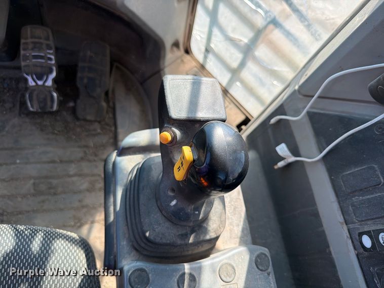 image for item EW8770 2022 Caterpillar 966M wheel loader