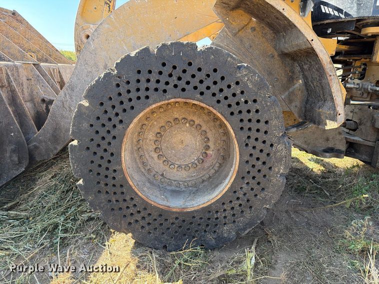 image for item EW8770 2022 Caterpillar 966M wheel loader
