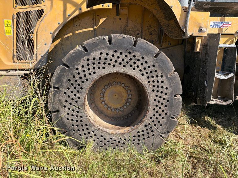 image for item EW8770 2022 Caterpillar 966M wheel loader