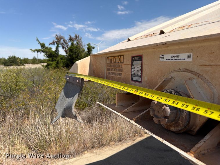 image for item EX0015 2009 Construction Trailer Specialist Inc BDT-40 bottom dump trailer