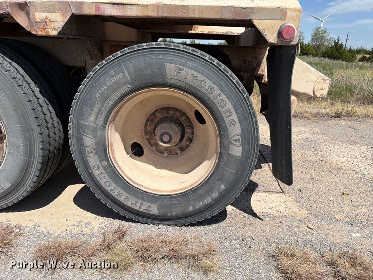 image for item EX0015 2009 Construction Trailer Specialist Inc BDT-40 bottom dump trailer