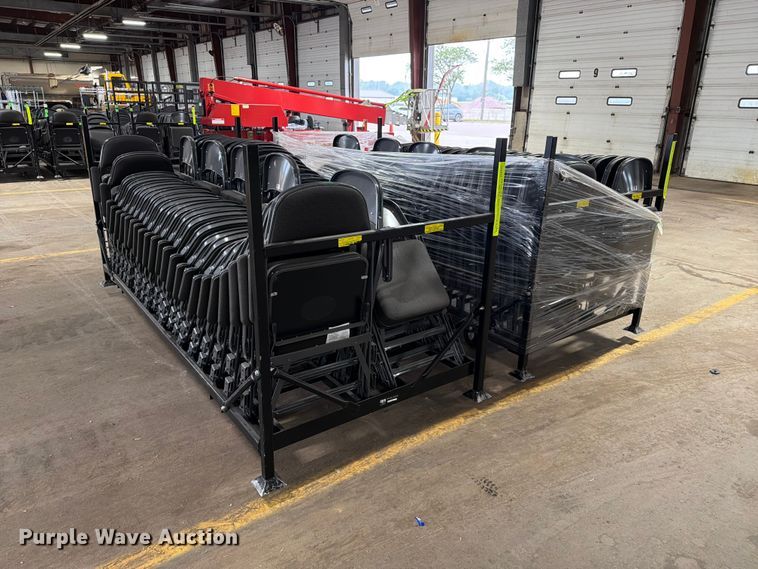 image for item EX0991 (106) folding chairs