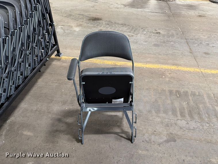 image for item EX0991 (106) folding chairs