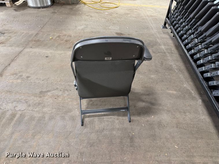 image for item EX0991 (106) folding chairs