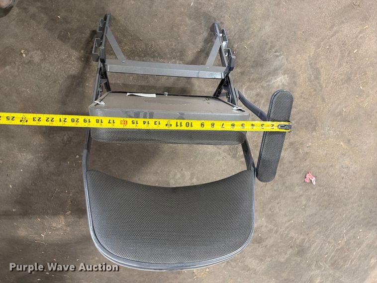 image for item EX0992 (103) folding chairs